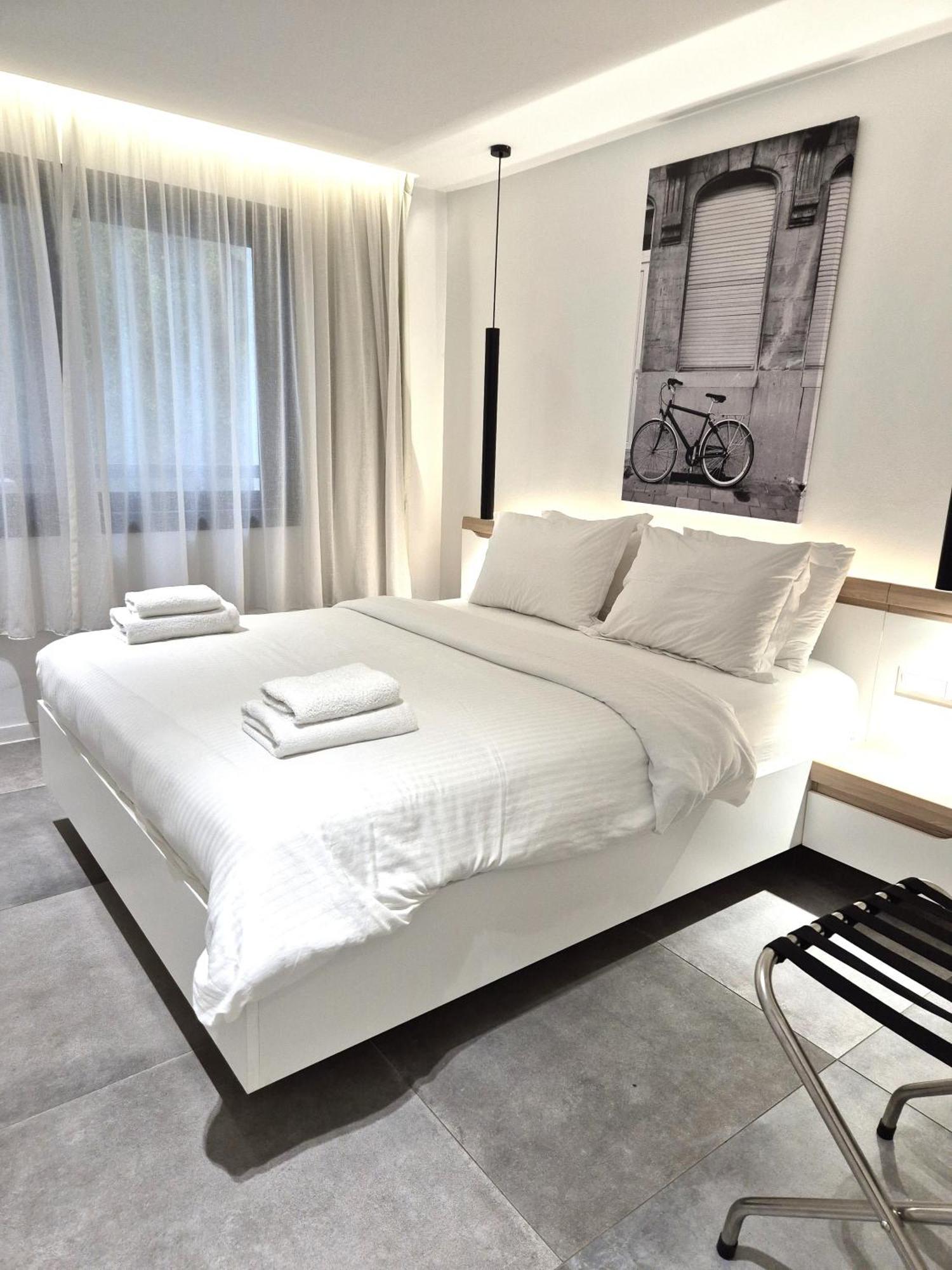 The Dazzling Glimpse Acropolis Suites Athen Eksteriør billede